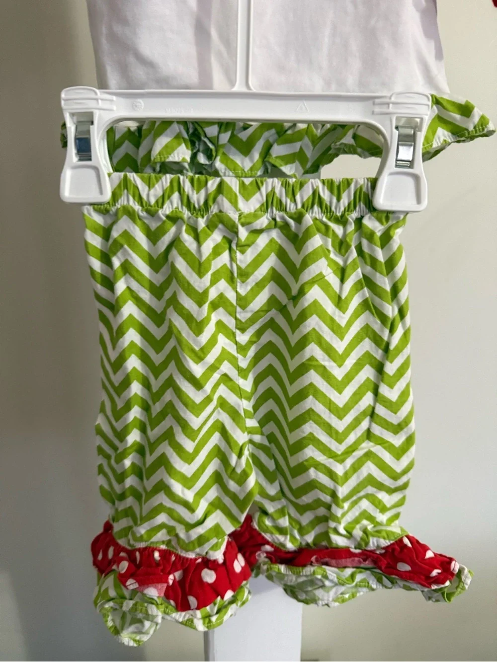 Babeeni adorable smocked